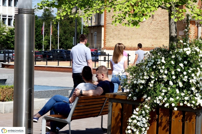 Hétfő délután a belvárosban - fotó Szarka Lajos