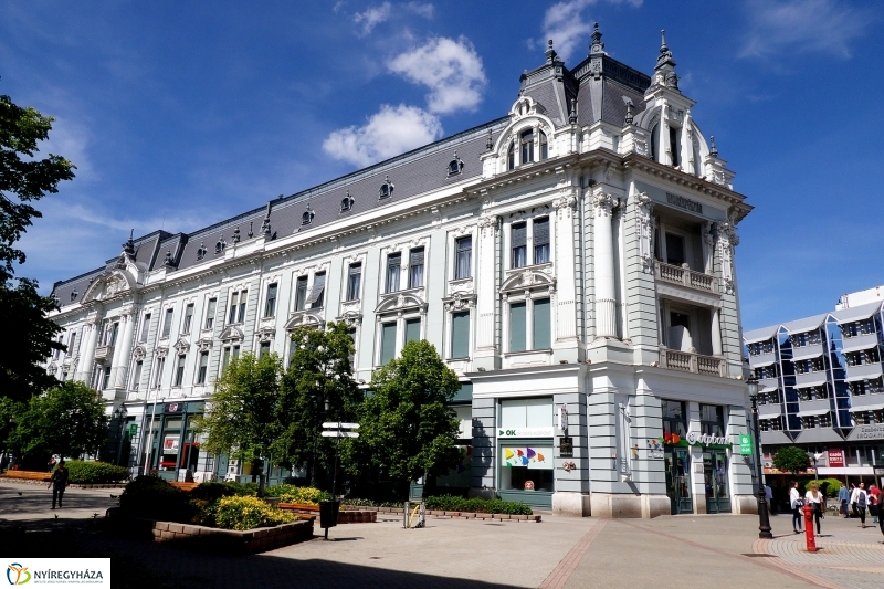 Hétfő délután a belvárosban - fotó Szarka Lajos