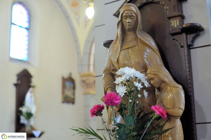 Értékes Esték-Magyarok Nagyasszonya Társszékesegyház
