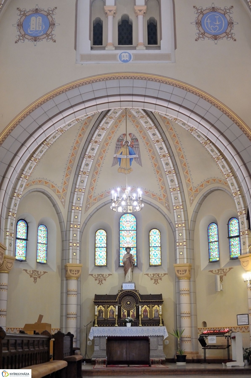 Értékes Esték-Magyarok Nagyasszonya Társszékesegyház