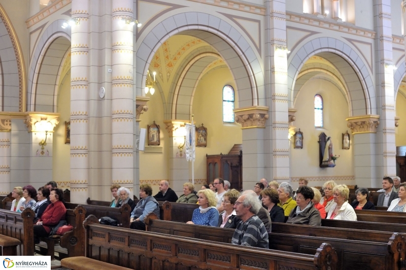 Értékes Esték-Magyarok Nagyasszonya Társszékesegyház