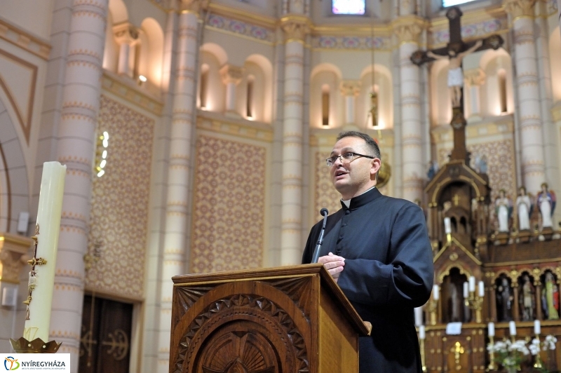 Értékes Esték-Magyarok Nagyasszonya Társszékesegyház
