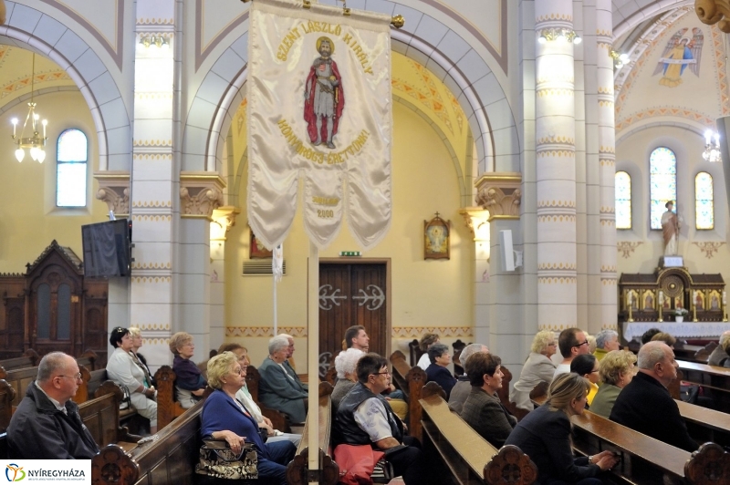 Értékes Esték-Magyarok Nagyasszonya Társszékesegyház