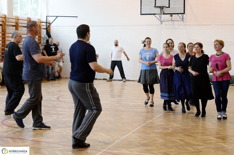 Zenekari próba a Szabolcs Néptáncegyüttes gálájára