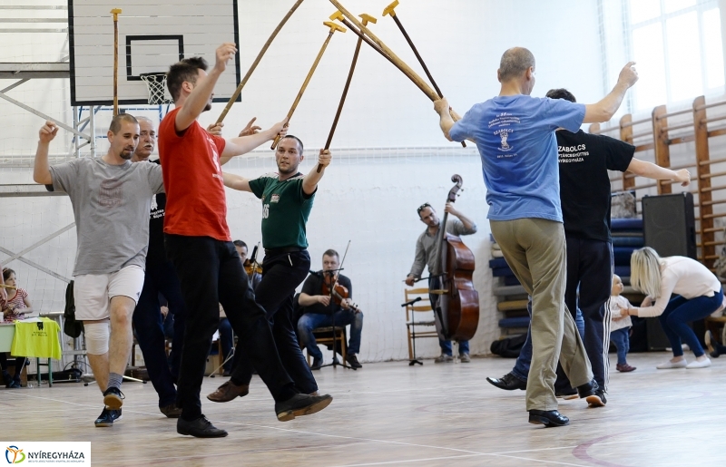 Zenekari próba a Szabolcs Néptáncegyüttes gálájára