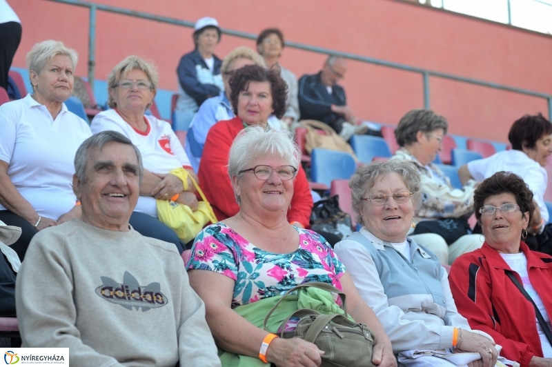 Szépkorúak sportnapja - fotó Szarka Lajos