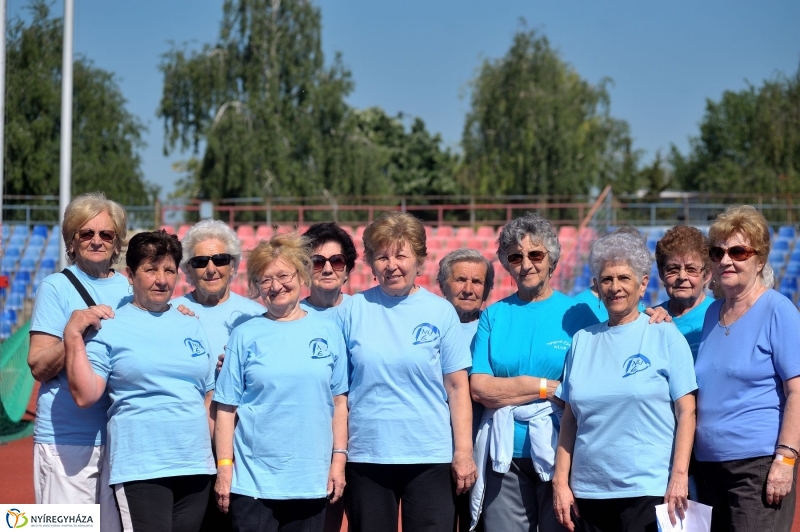 Szépkorúak sportnapja - fotó Szarka Lajos