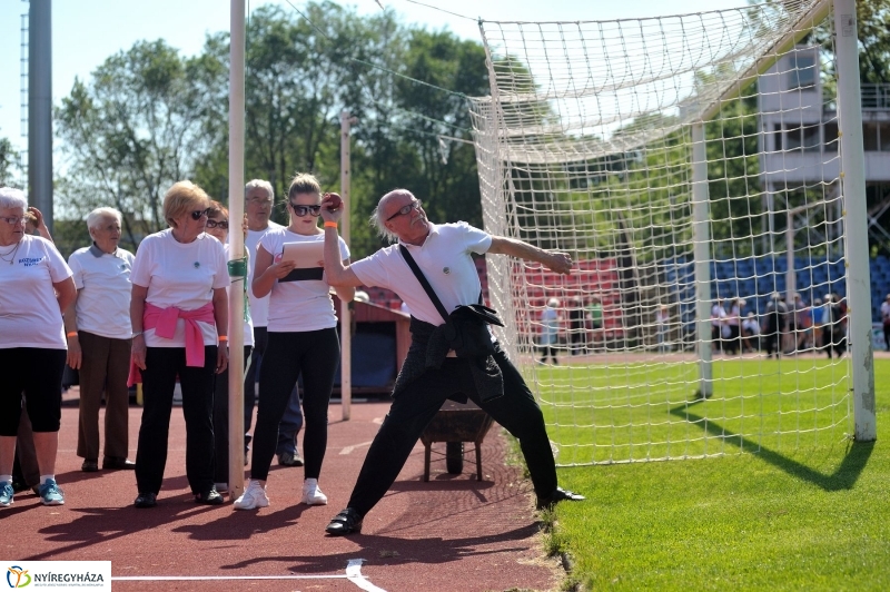 Szépkorúak sportnapja - fotó Szarka Lajos
