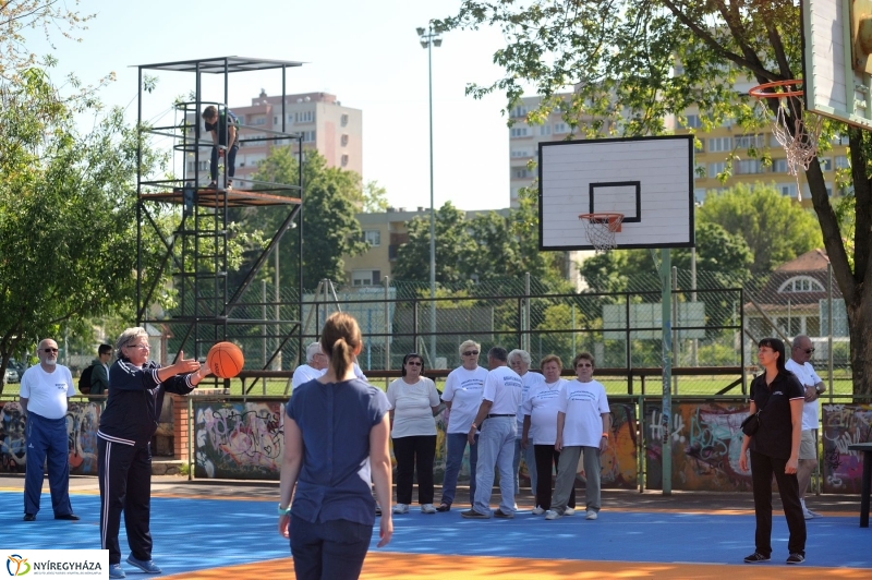 Szépkorúak sportnapja - fotó Szarka Lajos