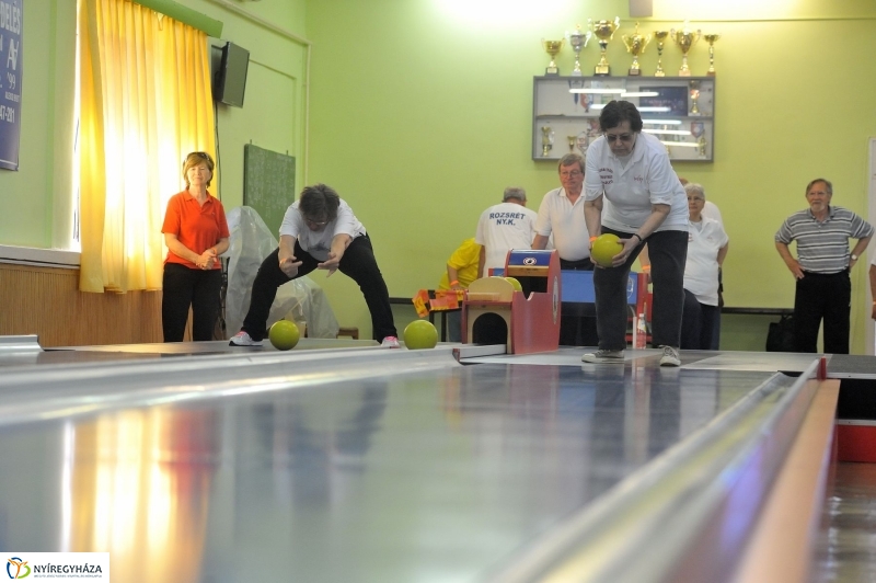 Szépkorúak sportnapja - fotó Szarka Lajos