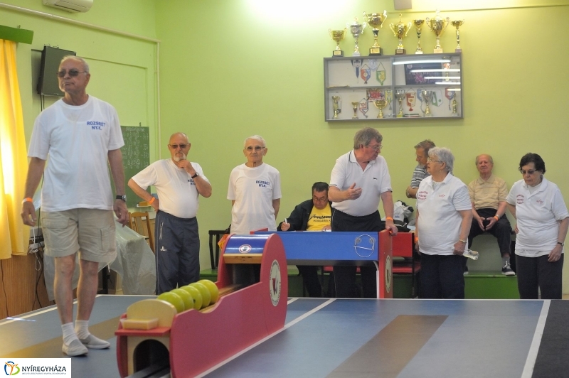 Szépkorúak sportnapja - fotó Szarka Lajos