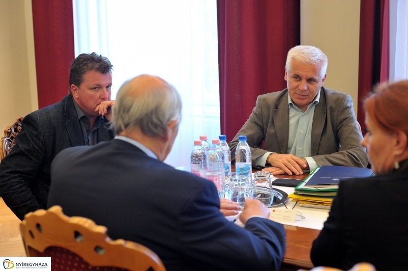 Szlovák főkonzul a Városházán - fotó Szarka Lajos