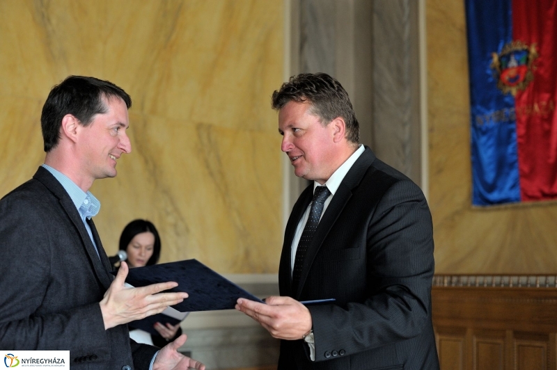 Képeslap tervek díjazottjai - fotó Szarka Lajos