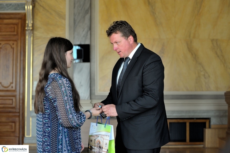 Képeslap tervek díjazottjai - fotó Szarka Lajos