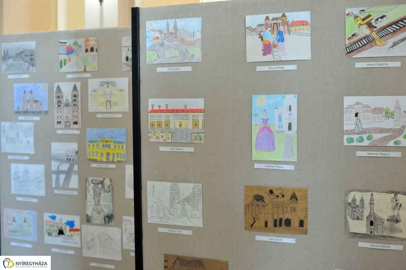 Képeslap tervek díjazottjai - fotó Szarka Lajos