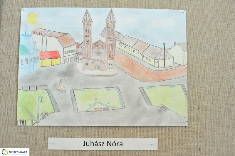 Képeslap tervek díjazottjai - fotó Szarka Lajos