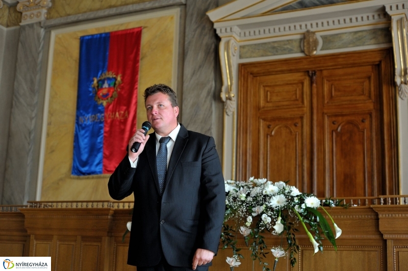 Képeslap tervek díjazottjai - fotó Szarka Lajos