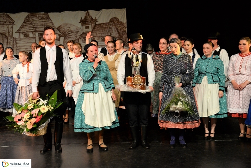 A Szabolcs Néptáncegyüttes jubileumi gálája