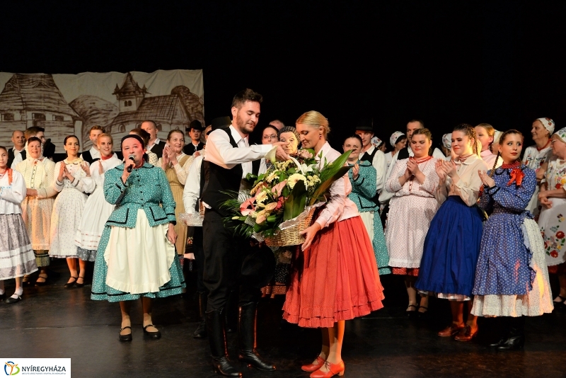 A Szabolcs Néptáncegyüttes jubileumi gálája