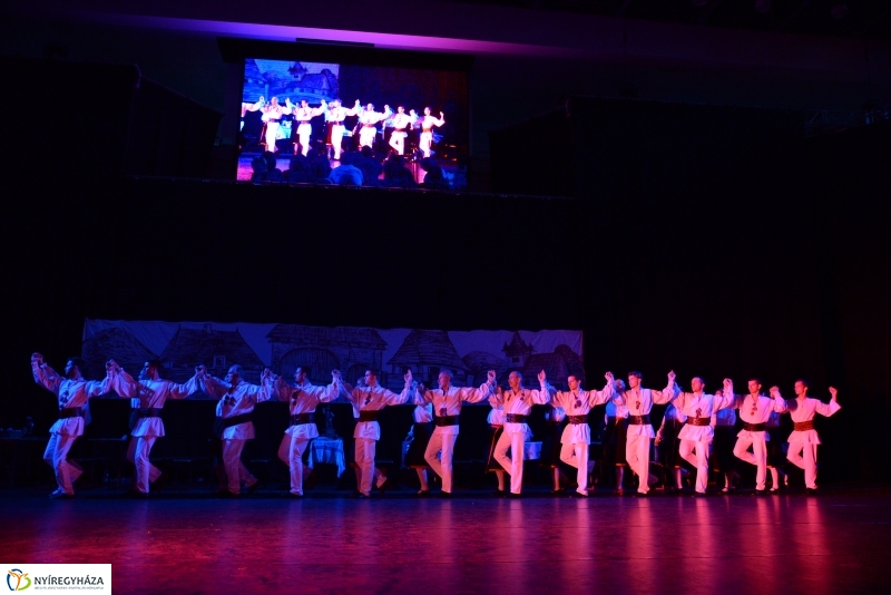 A Szabolcs Néptáncegyüttes jubileumi gálája