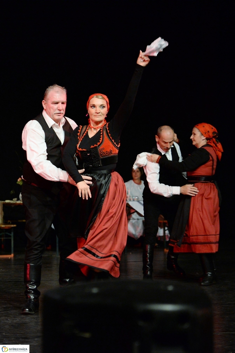 A Szabolcs Néptáncegyüttes jubileumi gálája