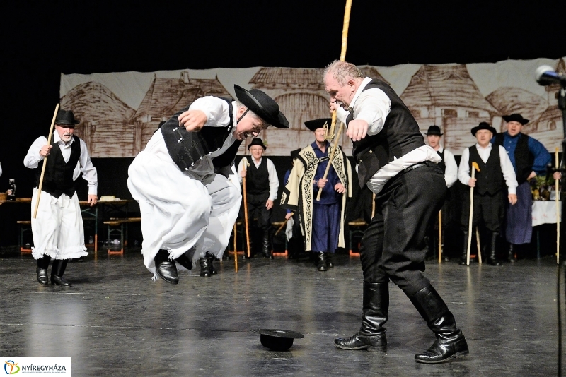 A Szabolcs Néptáncegyüttes jubileumi gálája