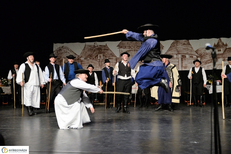 A Szabolcs Néptáncegyüttes jubileumi gálája