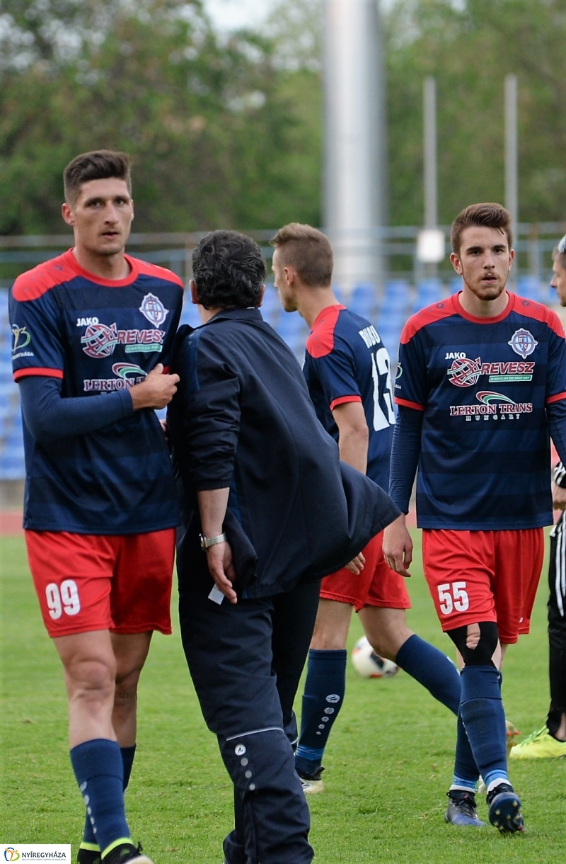 Szpari-Békéscsaba labdarúgó mérkőzés