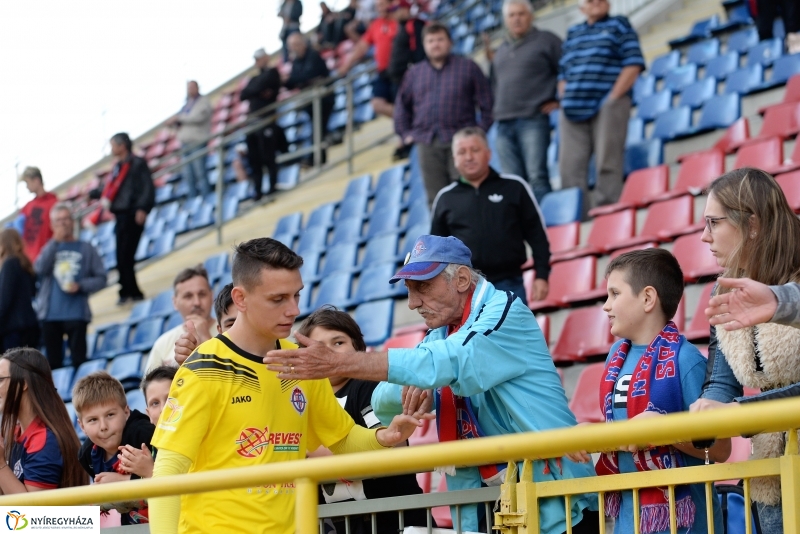 Szpari-Békéscsaba labdarúgó mérkőzés