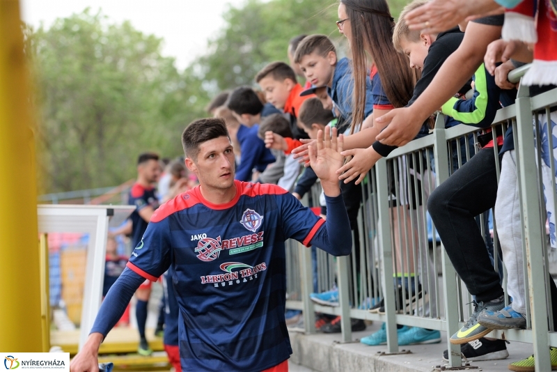 Szpari-Békéscsaba labdarúgó mérkőzés