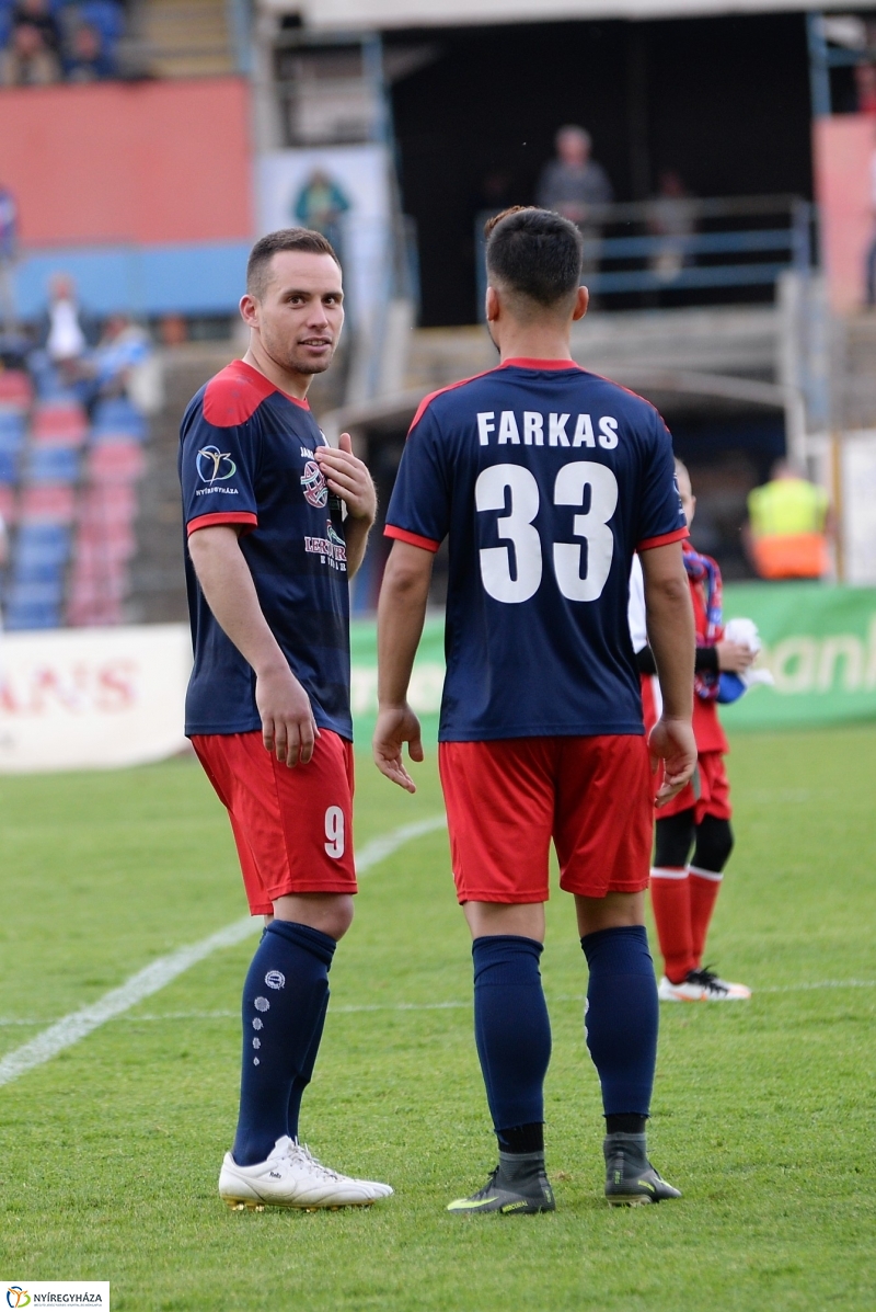 Szpari-Békéscsaba labdarúgó mérkőzés