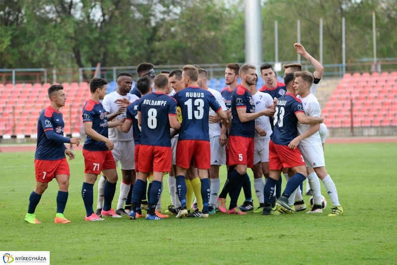 Szpari-Békéscsaba labdarúgó mérkőzés