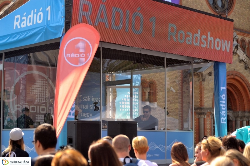 Reggeli só Nyíregyházán - fotó Szarka Lajos