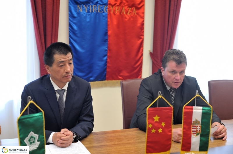 Harbini delegáció a Városházán - fotó Szarka Lajos