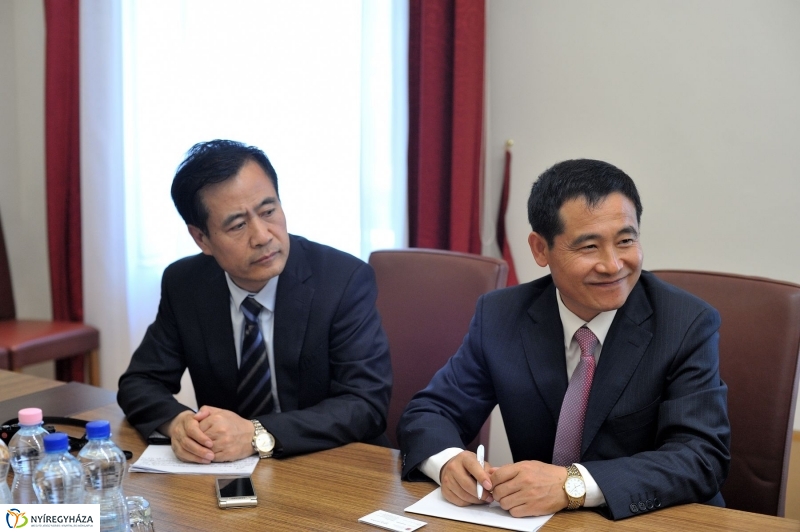 Harbini delegáció a Városházán - fotó Szarka Lajos