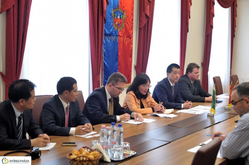 Harbini delegáció a Városházán - fotó Szarka Lajos