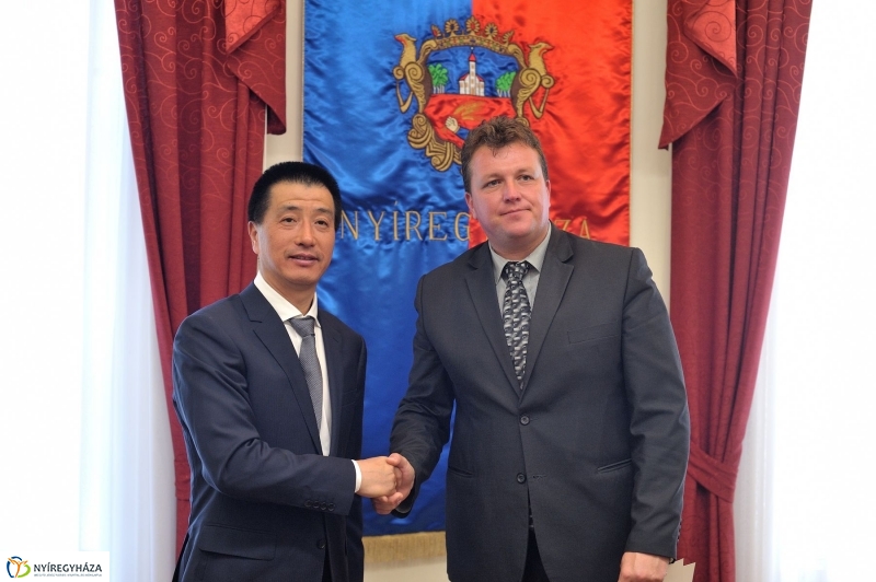 Harbini delegáció a Városházán - fotó Szarka Lajos