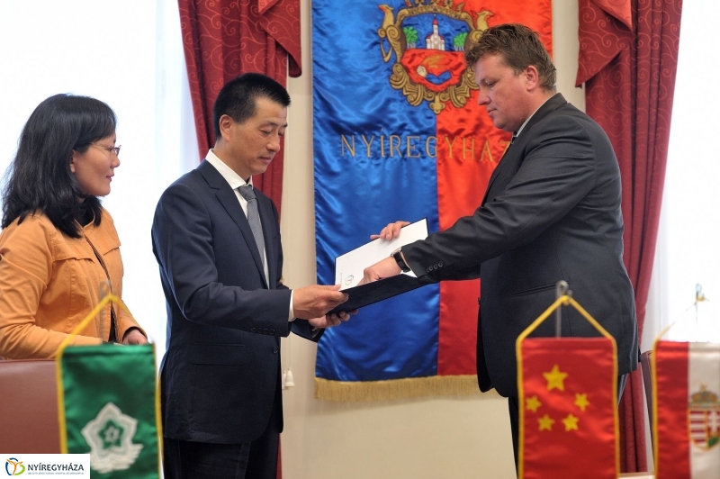 Harbini delegáció a Városházán - fotó Szarka Lajos