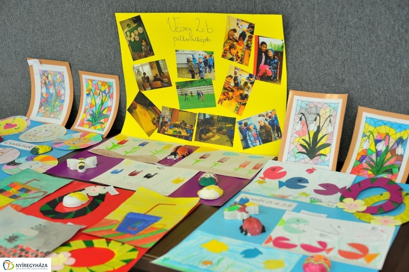 Mindenkinek becsengettek - fotó Szarka Lajos