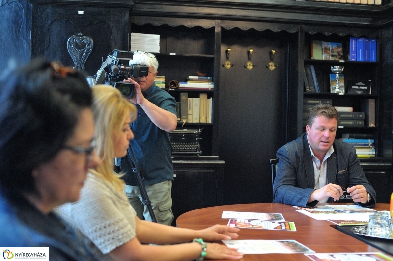 Városi programok sajtótájékoztató - fotó Szarka Lajos