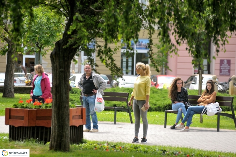 Belvárosi séta - fotó Szarka Lajos
