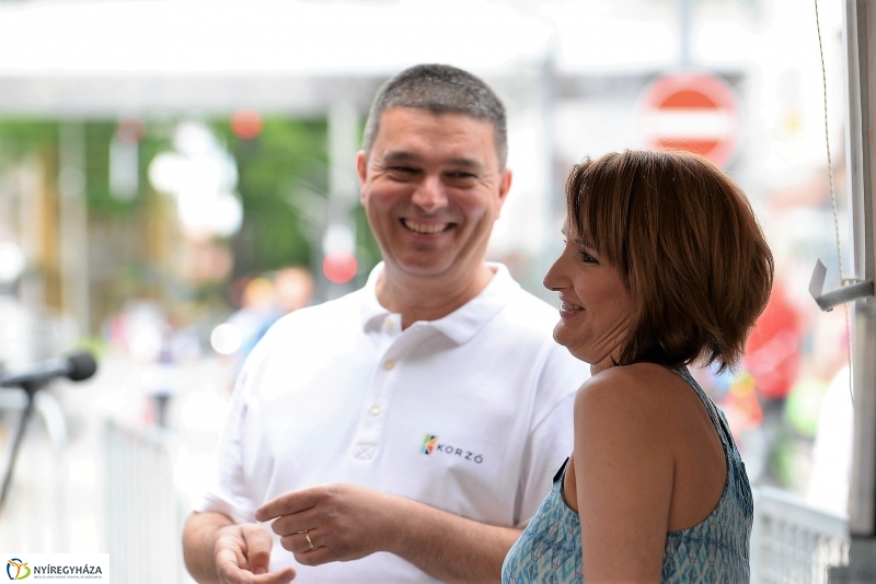 A 9 éves Korzó születésnapi partiján