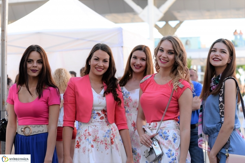 A 9 éves Korzó születésnapi partiján