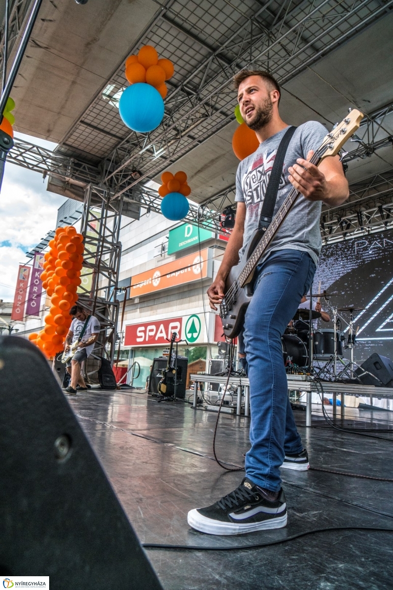 9. Korzó Születésnap