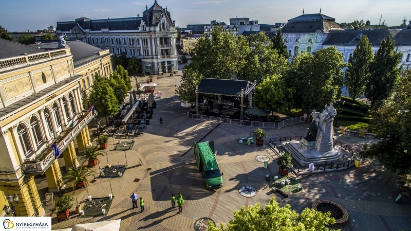 Keresztes Ildikó koncert a Szelektív Szombaton