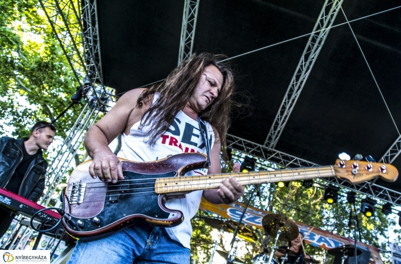 Keresztes Ildikó koncert a Szelektív Szombaton