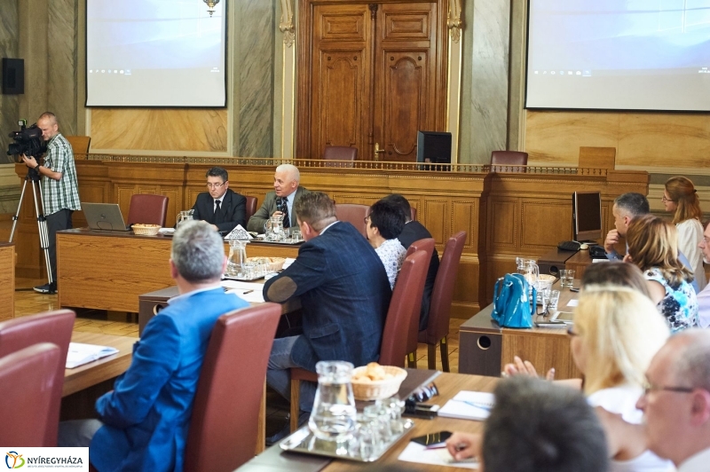 Köznevelési Tanács alakuló ülése - fotó Szarka Lajos