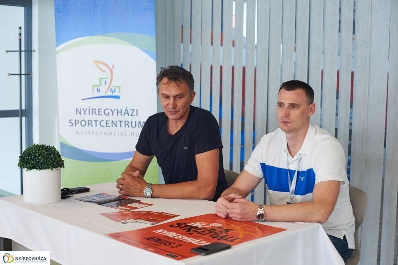 Streetball sajtótájékoztató - fotó Szarka Lajos