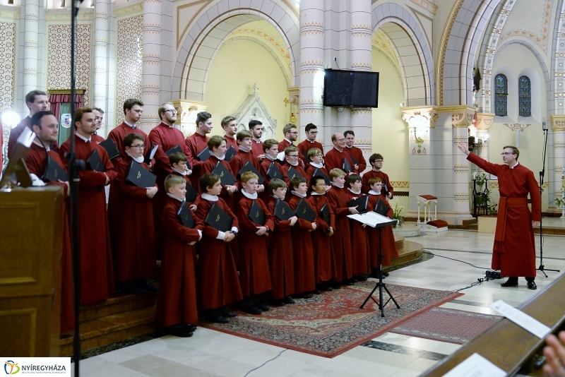 A New College Oxford kórus Nyíregyházán lépett fel