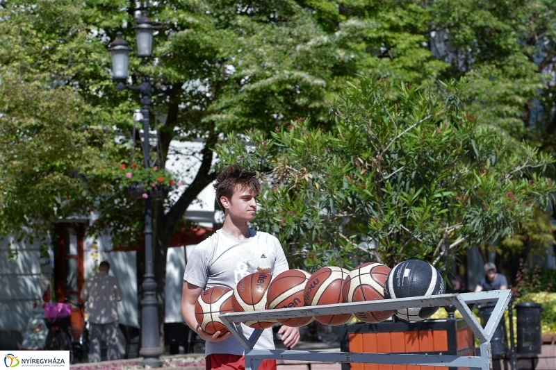 Streetball a Kossuth téren